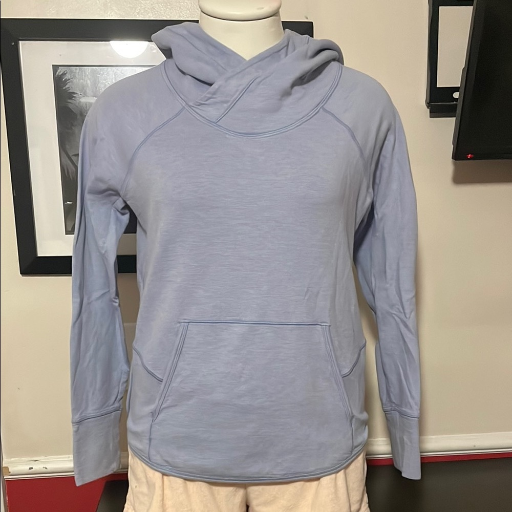 🎉Lululemon Athletica Blue Hoodie Sweatshirt! EUC